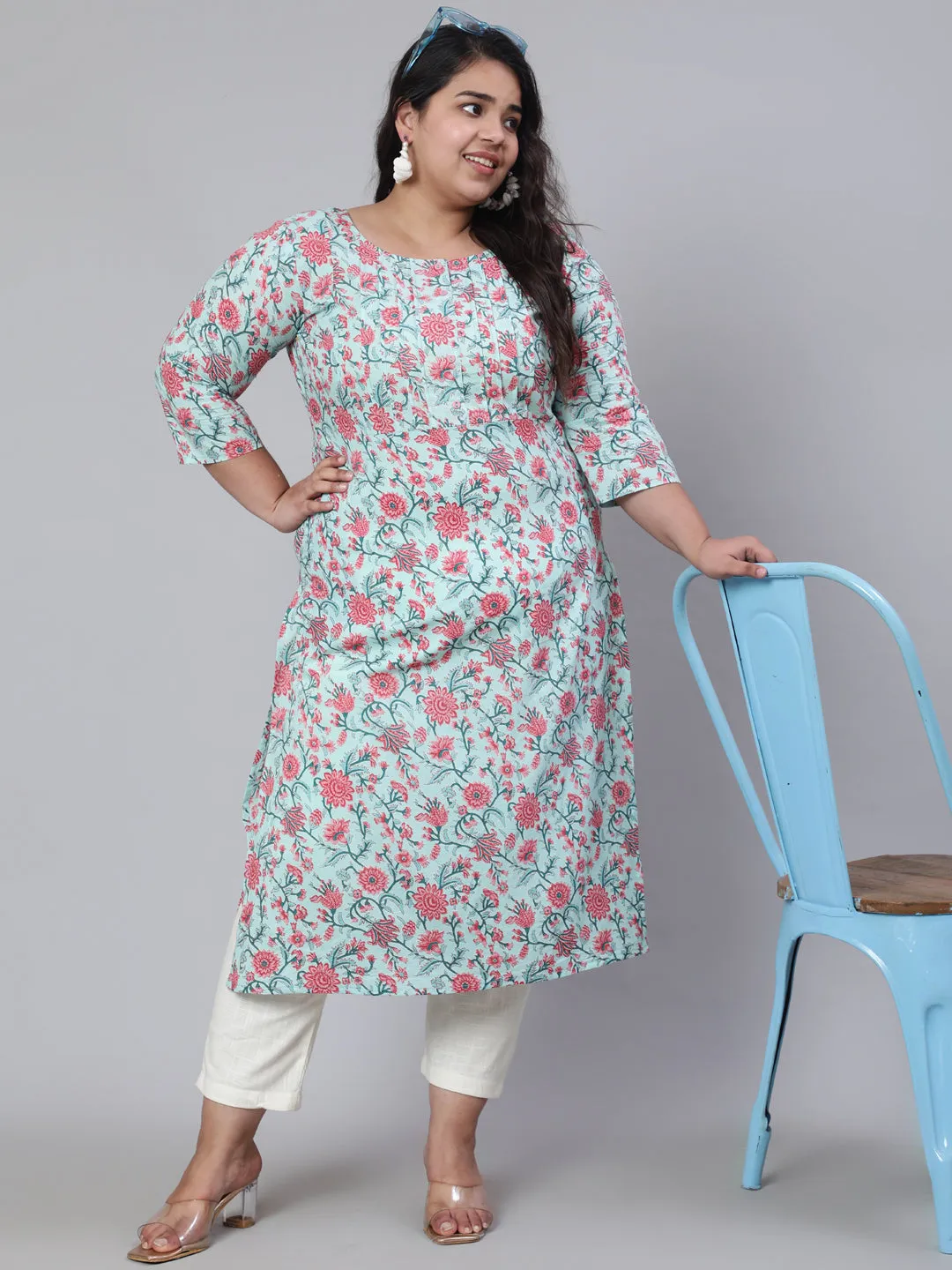 Plus Size Women Green Printed Straight Kurta With Three Quarters Sleeves