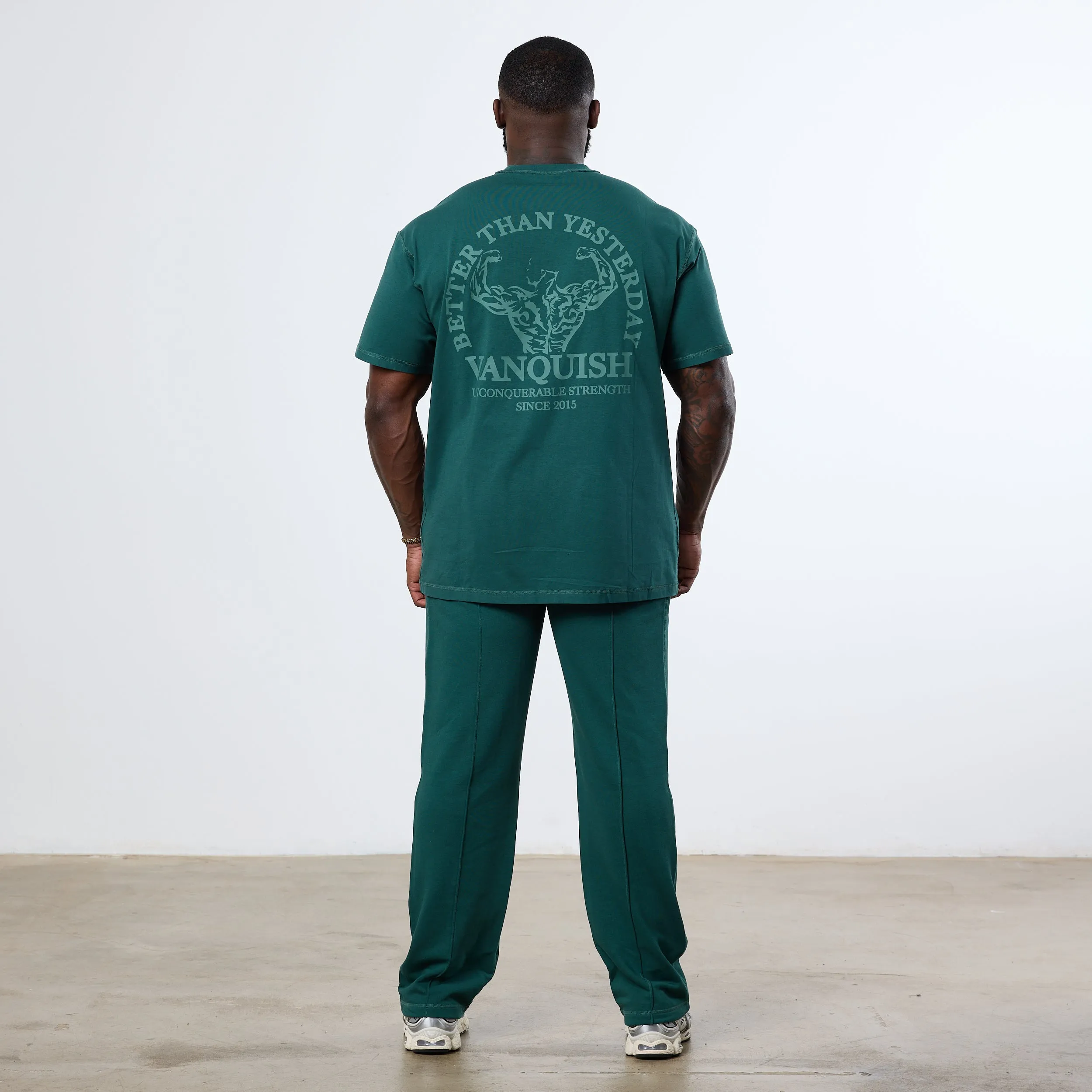 Vanquish Forest Green Unconquerable Strength Straight Leg Sweatpants